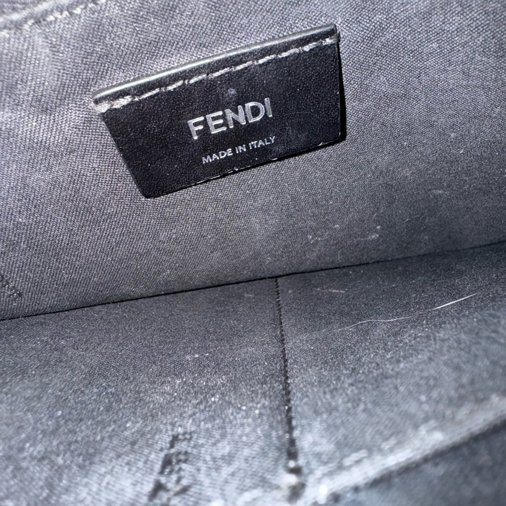 Fendi crossbody - Picture 4 of 7
